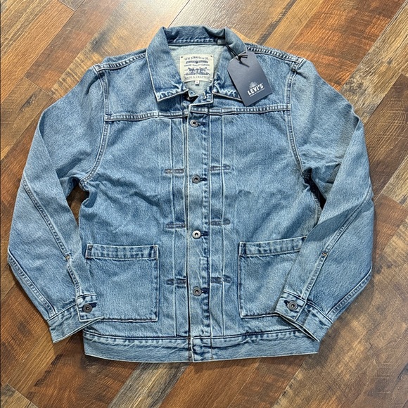 NWT Levi's Made & Crafted Type II Worn Trucker Jacket - Med
